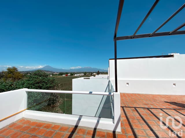 Casa nueva en venta con roof garden y terreno amplio en Cuautlancingo – Residencial Quetzalí