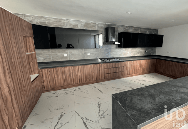 Casa 4 Rec en Residencial Tirzotla | 240m² | Preventa Cholula