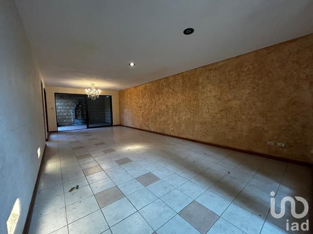 Casa en Venta en Alta Vista. Ubicación entre Lomas y La Vista. 3 Recamaras