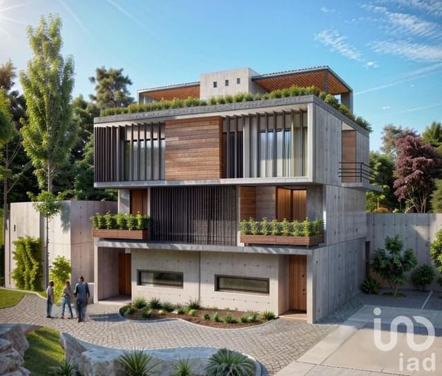 CASA DE TRES NIVELES PRIVADA EN CAMPESTRE JRZ