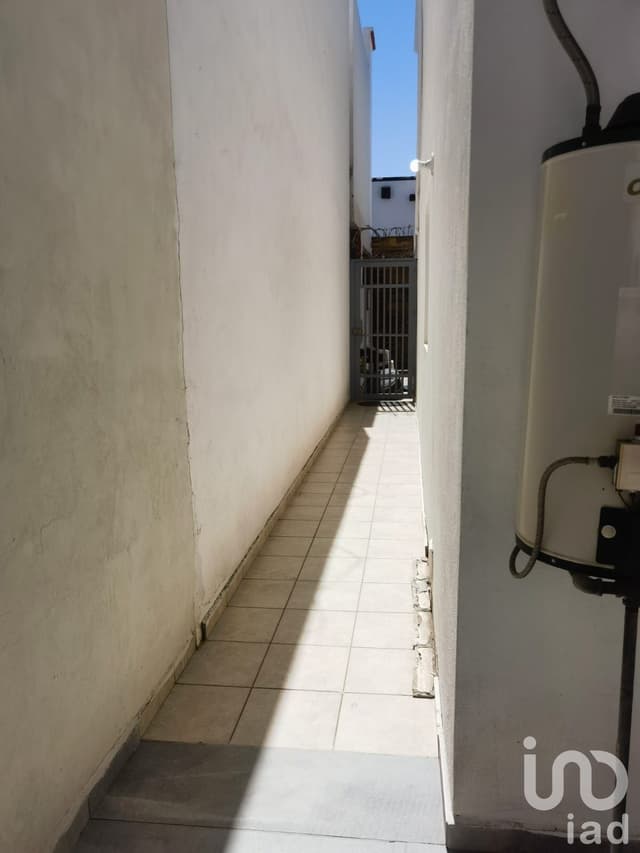 VENTA DE CASA EN FRACC. ESPACIOS BARCELONA EN CULIACAN