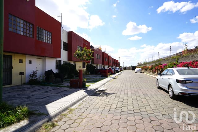 Casa remodelada en Venta, zona VW, Residencial Cuautlancingo, Puebla