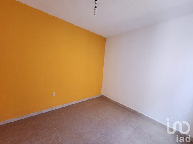 Casa en venta 3 recamaras Fracc Los colorines, Morelos con alberca