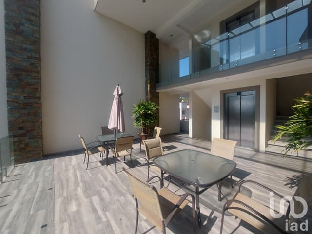 Departamento amplio de 3 recámaras en condominio con vigilancia, alberca, gimnasio en Cuernavaca