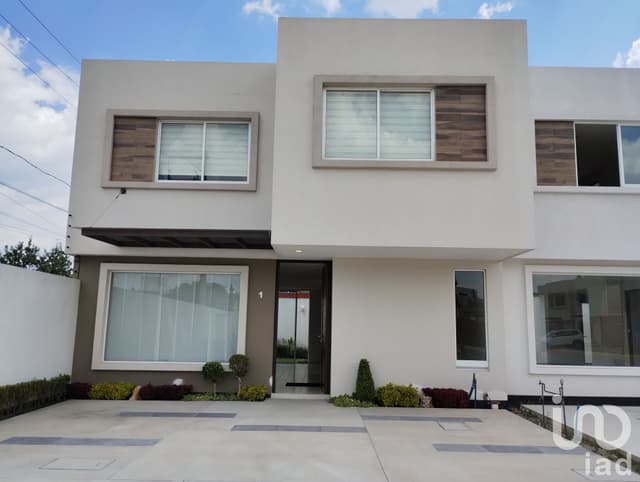 Casa en venta Mod. Garza en Residencial Albatros, San Salvador Tizatlali, Metepec