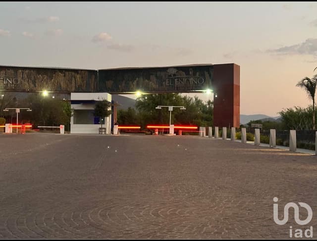 Casa En Venta Calle Colibri 10, Residencial El Encino, Huimilpan, Queretaro, C.P.76973