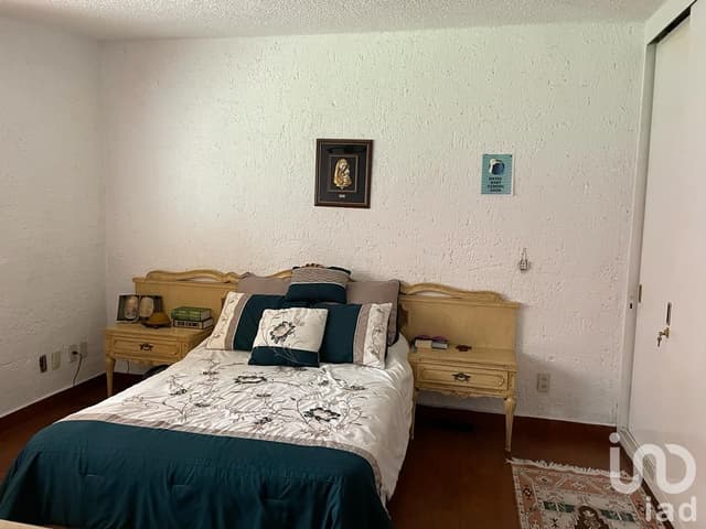 CASA EN JARDINES DEL PEDREGAL