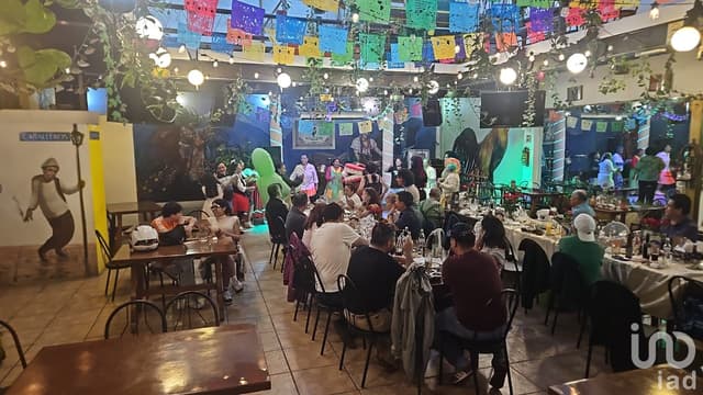 Renta de local comercial en esquina