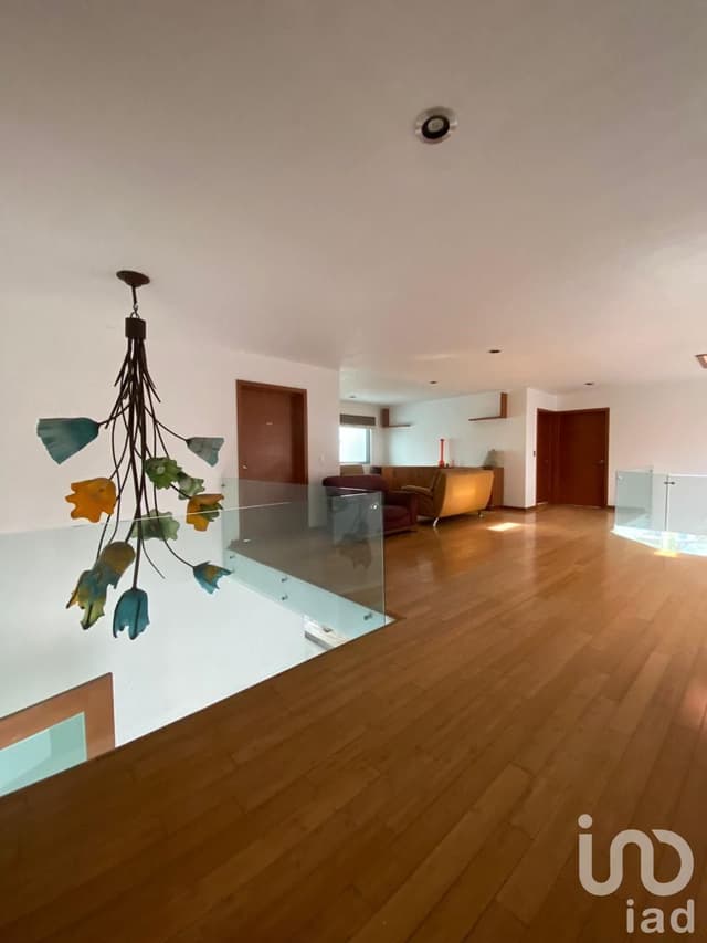 Casa en Venta EN TLAJOMULCO DE ZUÑIGA JAISCO FRACCIONAMIENTO LOS LAURELES