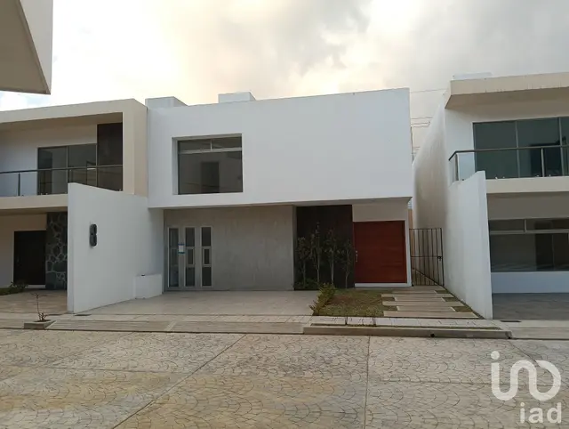 RESIDENCIA EN VENTA CASA 8 EXPLANADA DEL CARMEN