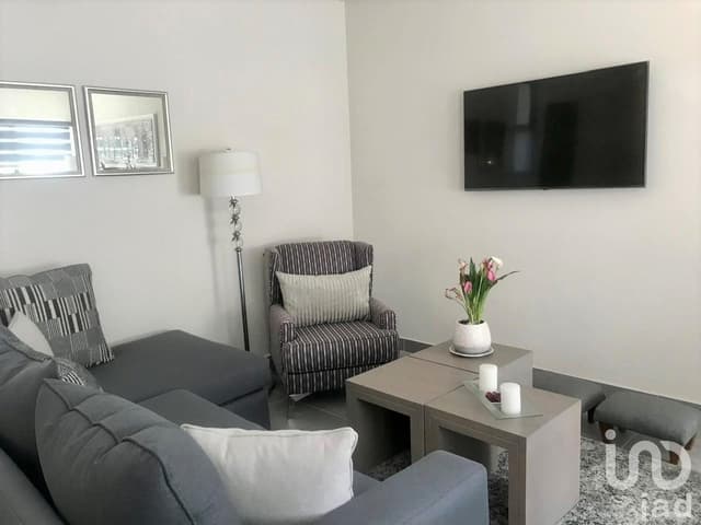 DEPARTAMENTO EN VENTA ZIBATA CLUB DE GOLF