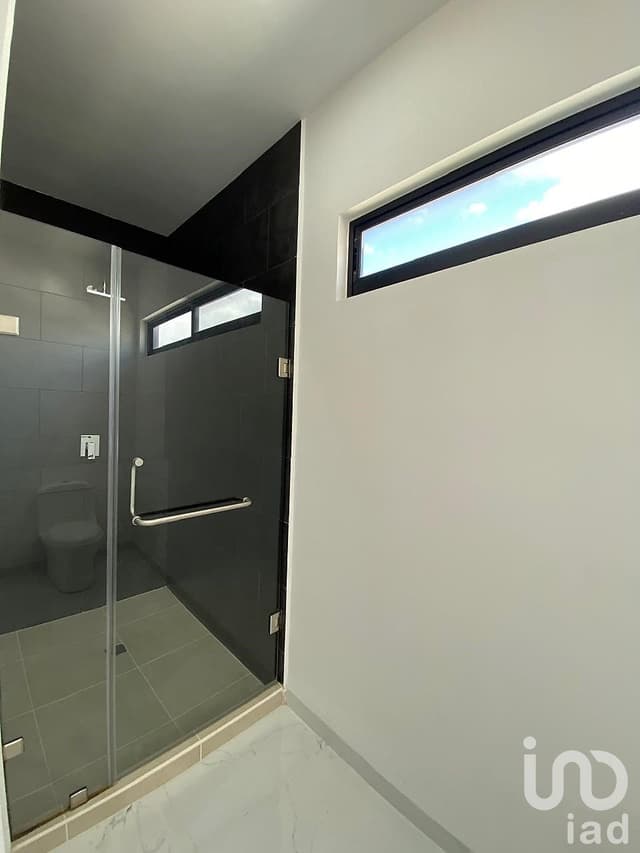 CASA EN VENTA DOBLE ALTURA CAÑADAS DEL ARROYO, CORREGIDORA QRO