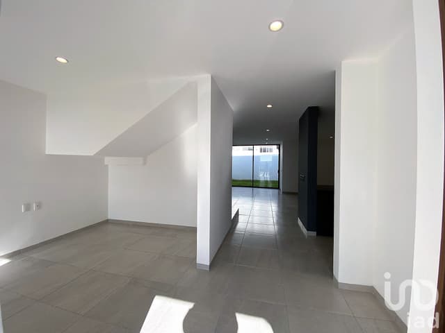 CASA EN VENTA EN EL CONDADO, CORREGIDORA QUERÉTARO