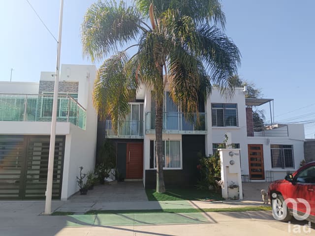 CASA EN VENTA, Ex hacienda La Morena II, León