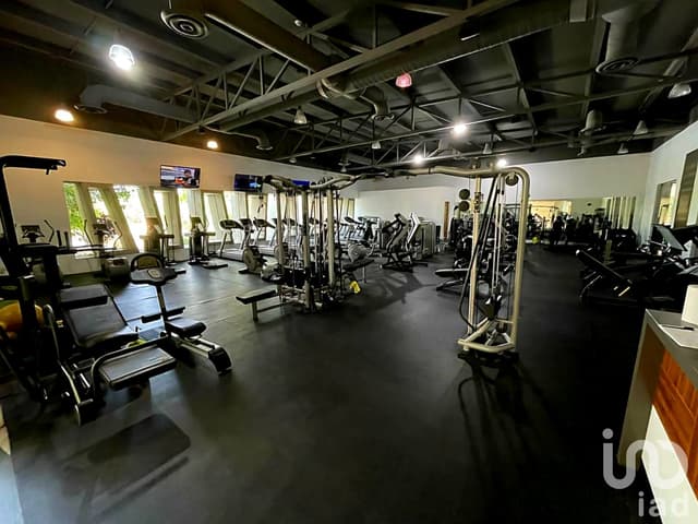 VISTAS DE ENSUEÑO AL LAGO: TU NUEVO HOGAR AMUEBLADO EN ALTOZANO, MÉRIDA