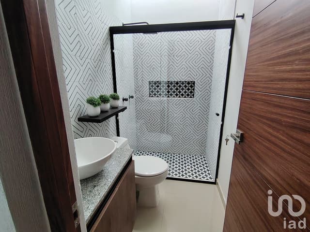 CASA NUEVA EN VENTA UNA SOLA PLANTA EN COTO PRIVADO EXCELENTE UBICACIÓN AL NORTE DE LA CIUDAD