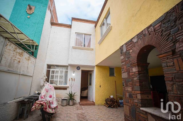 Casa en Venta amplia y equipada a 5 min de PLAZA LA HUERTA