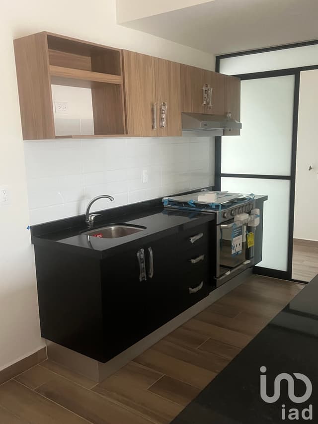 En Venta Departamento en CDMX, 3 rec, + roof garden amueblado, atrás parque Bicentenario