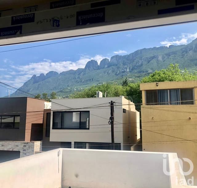 Departamento en renta lomas del valle san Pedro Nuevo León