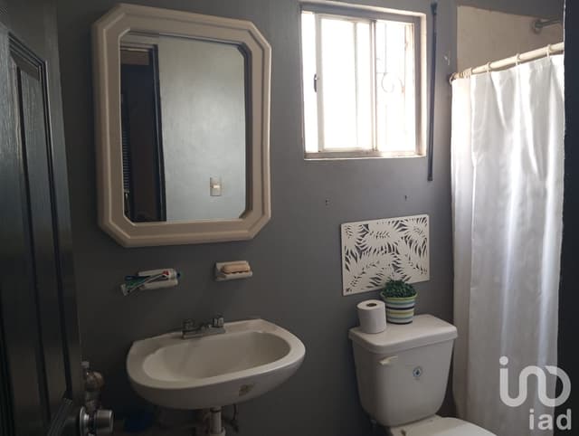 CASA EN VENTA EN VALLE ALTO