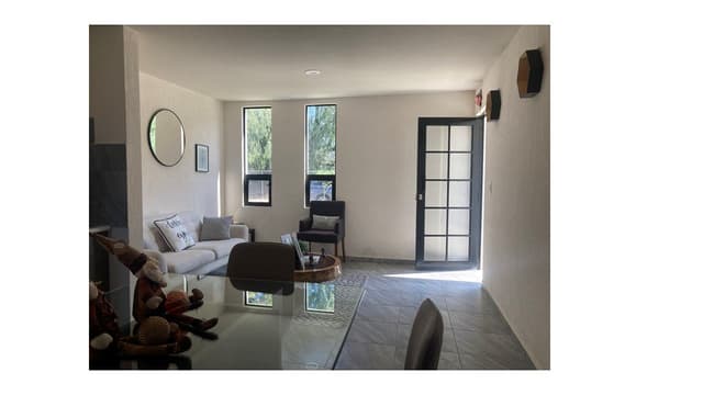 CASA EN VENTA EN CLUSTER, 1 PLANTA 3 REC 2 BAÑOS. AL NORTE CIUDAD INDUSTRIAL CELAYA GTO. SANTA LULU