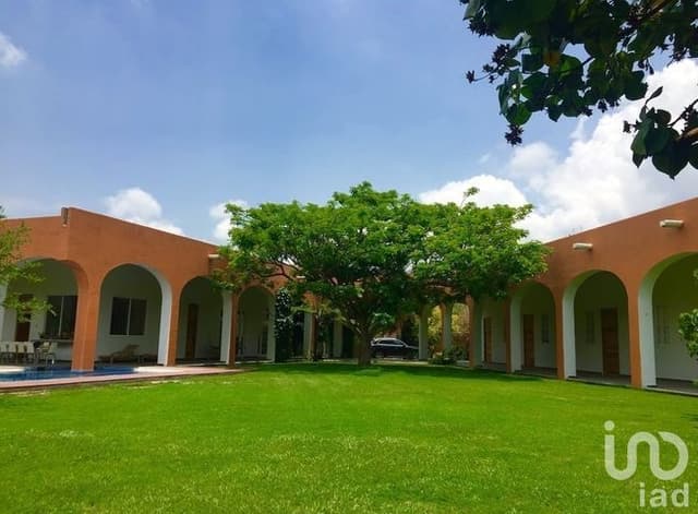 Casa en Malinalco Ideal para Descanso con Alberca y Terreno de 6000 m2