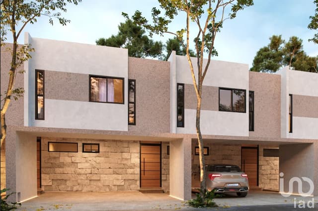 Townhouse 3 recámaras en Real Montejo, con amenidades