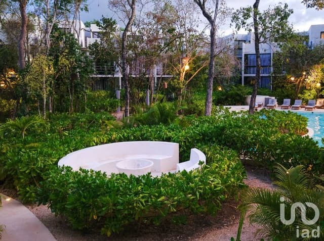 Departamento en venta en Tulum con 2 recámaras y amenidades