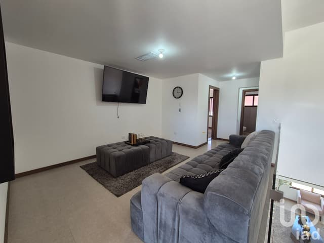 CASA NUEVA EN VENTA, CERCA DEL PUENTE INTERNACIONAL ZARAGOZA