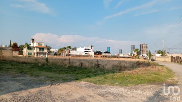 Terreno En Venta Cerca De La Caseta De Cobro De La Lateral Atlixcayotl