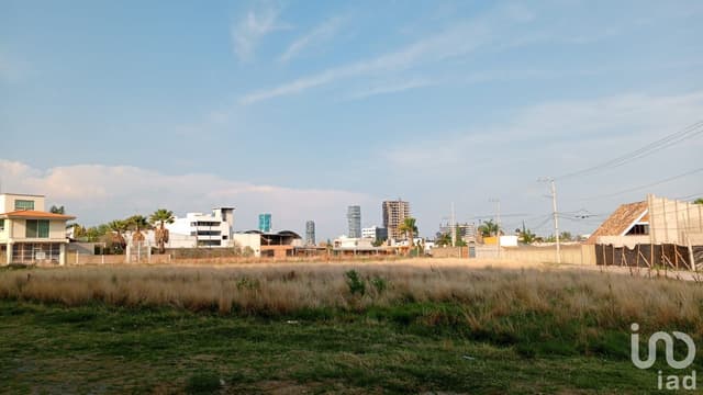 Terreno En Venta Cerca De La Caseta De Cobro De La Lateral Atlixcayotl