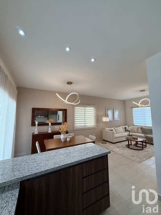 CASA NUEVA EN VENTA BLVD.SANTA ROSA EN LA PAZ BCS