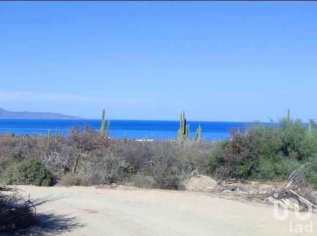 TERRENO EN LA VENTANA EN VENTA