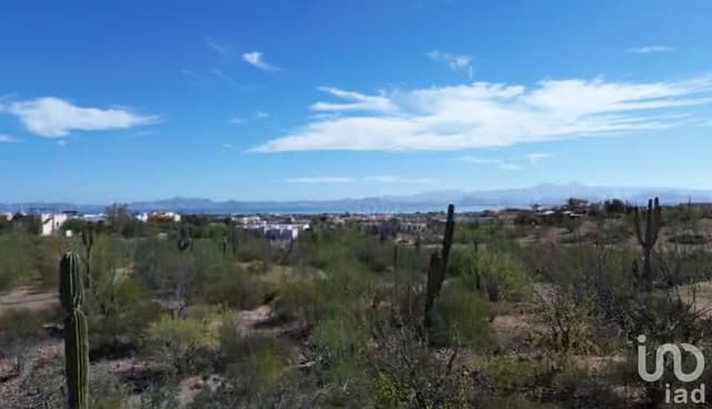 TERRENO EN VENTA EN LOMAS DEL CENTENARIO