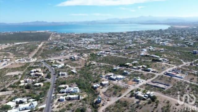 TERRENO EN VENTA EN LOMAS DEL CENTENARIO