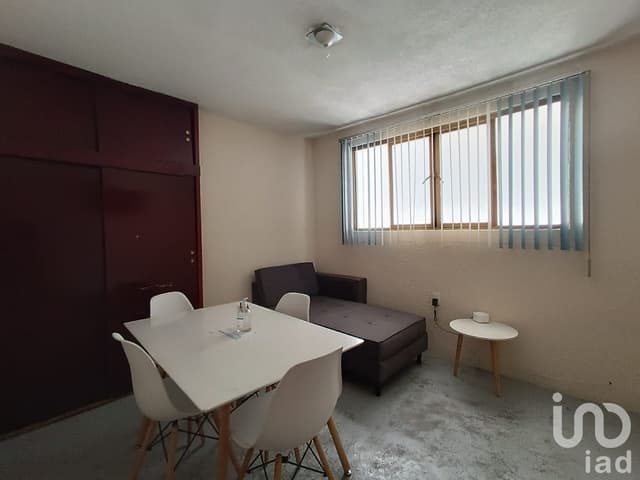 Casa / Escuela en Venta "Jardines de Guadalupe", Nezahualcóyotl.