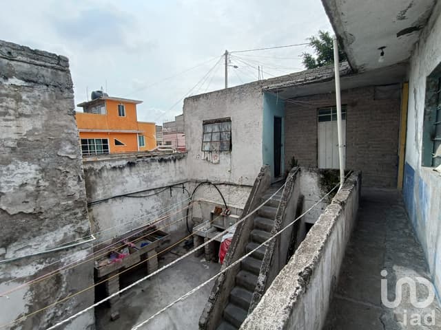 Casa/terreno en venta "Evolución Poniente", Nezahualcóyotl.