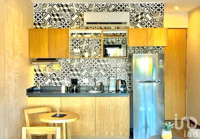 Tu nuevo Loft amueblado con Alberca y cerca de la playa: ¡Vive o invierte en Playa del Carmen!