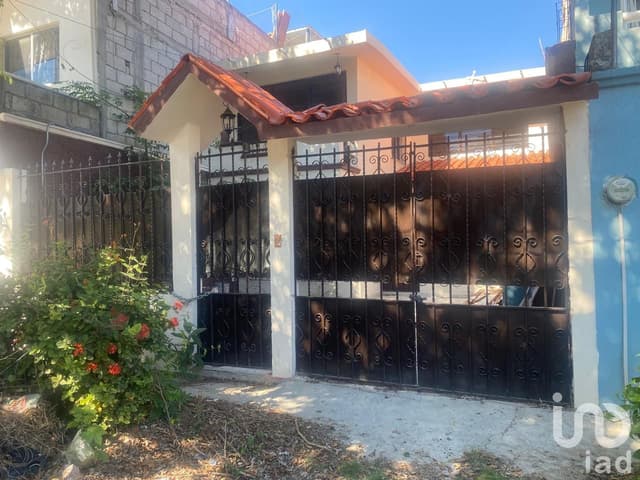 VENTA DE CASA EN PROCESO DE REMODELACION EN FRACC, LAS TORRES