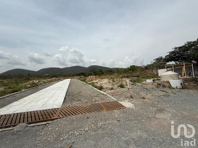 TERRENOS EN VENTA DE 10X20 EN BOULEVARD LAGUITOS