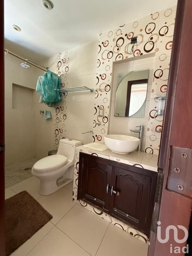 CASA EN VENTA EN FRACCIONAMIENTO SAN FERNANDO DEL LADO NORTE ORIENTE DE TUXTLA