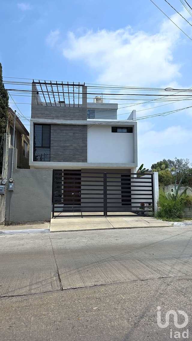 CASA HABITACION COLONIA LAS AMERICAS TAMPICO TAMAULIPAS