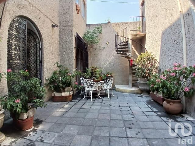 NAVARRA 264, COL. POSTAL, ALCALDIA BENITO JUAREZ