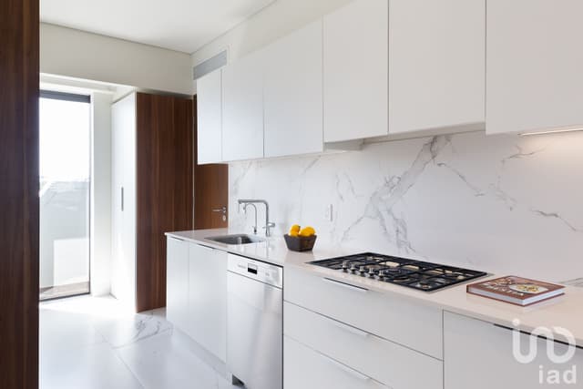 DEPARTAMENTO DE 3 RECÁMARAS EN VENTA EN ZONA DE PUERTO CANCUN, QUINTANA ROO