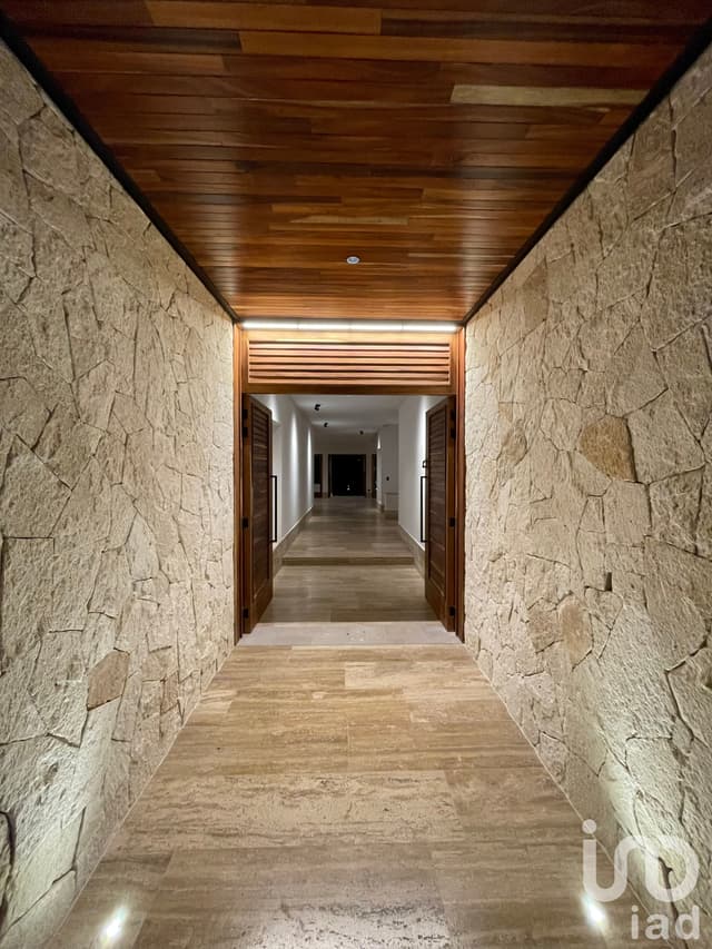 Venta de Casa en Residencial Lagos del Sol Cancún, Quintana Roo