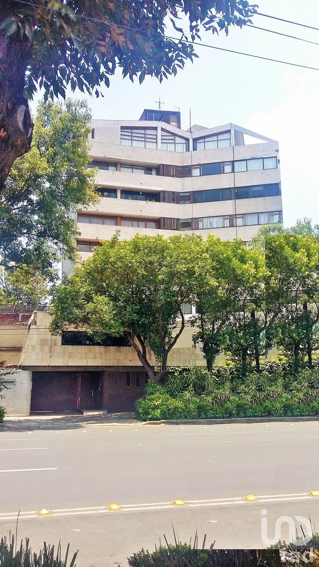EDIFICIO DE 8 NIVELES EN VENTA EN AV. CUAUHTÉMOC - SANTA CRUZ ATOYAC, BENITO JUÁREZ, CDMX