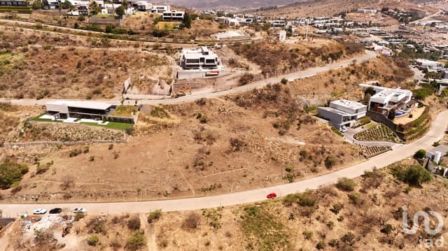 Terreno con vista al campo de Golf en Tres Marías, Morelia