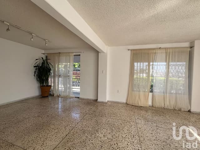 DEPARTAMENTO EN ACAPATZINGO CERCANO AV. DIAZ ORDAZ DE CUERNAVACA