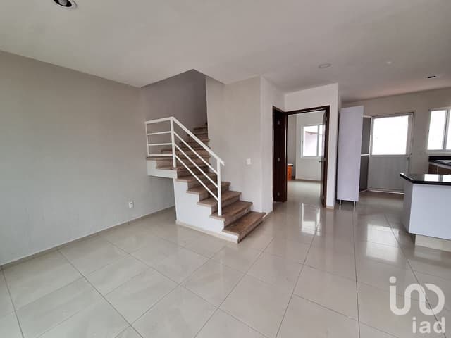 Casa en fraccionamiento Magnolias, Nvo. Mexico, Zapopan, Jalisco