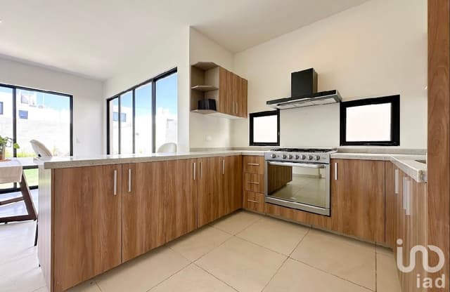 CASA NUEVA EN VENTA EN CONKAL YUCATAN